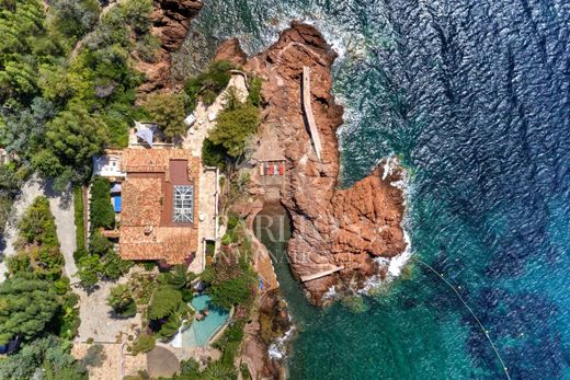 Villa en Théoule-sur-Mer, Alpes Marítimos