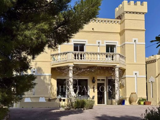 Castello a Marsiglia, Bocche del Rodano