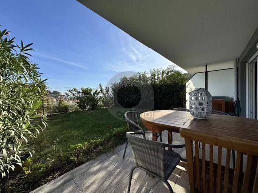 Apartment / Etagenwohnung in Roquebrune-Cap-Martin, Alpes-Maritimes