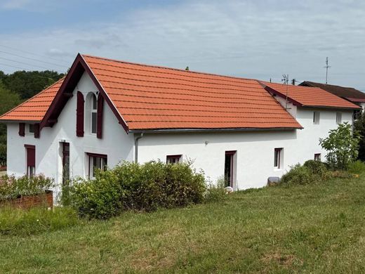 Элитный дом, Salies-de-Béarn, Pyrénées-Atlantiques