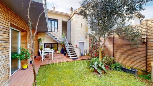 Luxus-Haus in Bordeaux, Gironde
