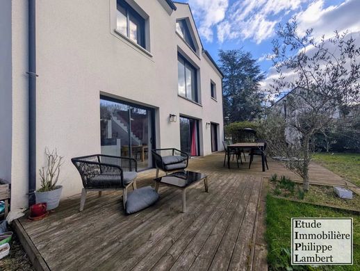 Luxury home in Bois-le-Roi, Seine-et-Marne