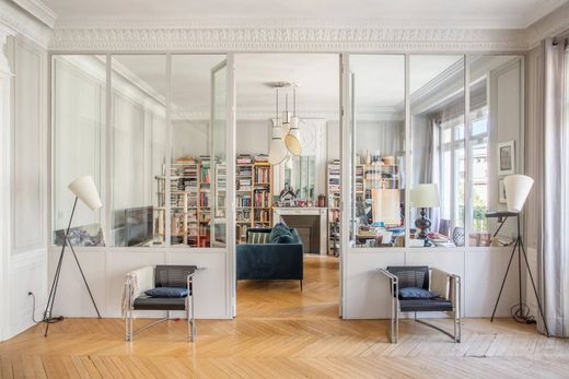 Apartment / Etagenwohnung in La Muette, Auteuil, Porte Dauphine, Paris