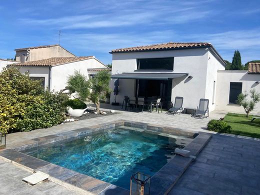 Villa in Noves, Bouches-du-Rhône