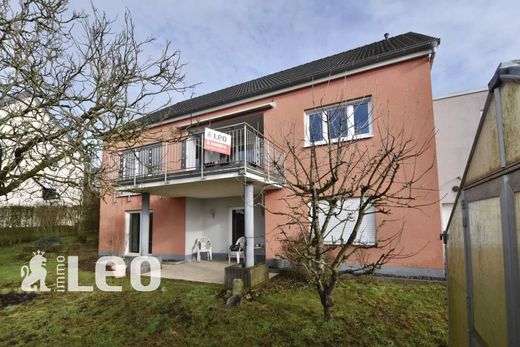 Luxury home in Grosbous, Redange