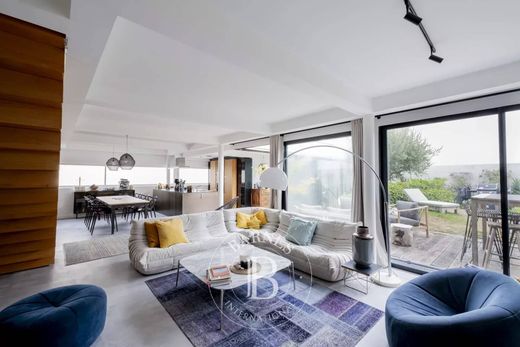 منزل ﻓﻲ بوردو, Gironde