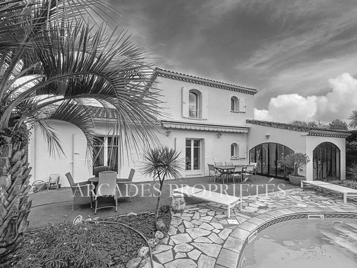 Πολυτελή κατοικία σε Mérignac, Gironde