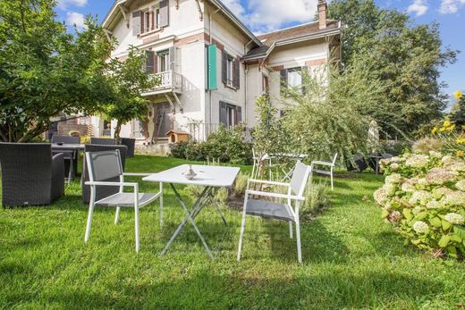 ‏בתי יוקרה ב  Chevreuse, Yvelines