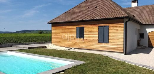 Luxury home in Beaune, Cote d'Or