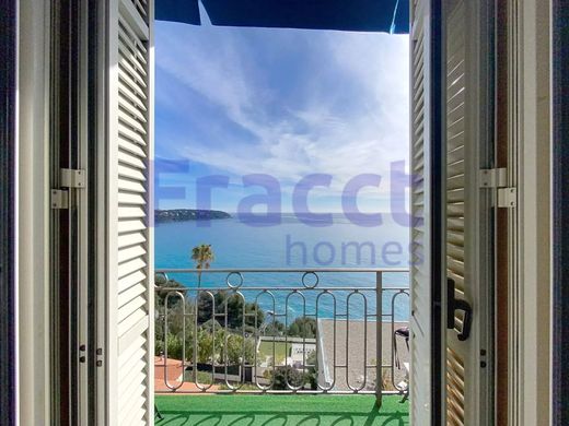 Apartment in Roquebrune-Cap-Martin, Alpes-Maritimes