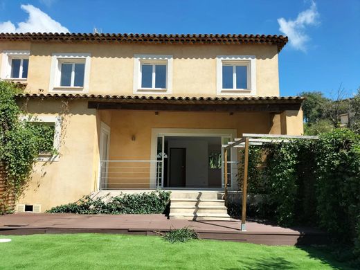 Luksusowy dom w La Gaude, Alpes-Maritimes