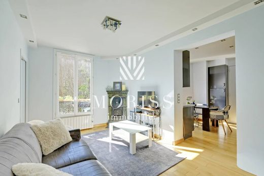 Apartment in Saint-Mandé, Val-de-Marne