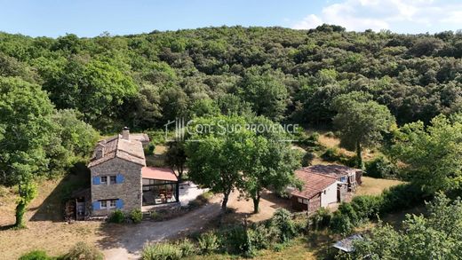 Rural or Farmhouse in La Roque-sur-Pernes, Vaucluse