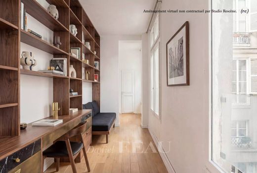 Apartment in Saint-Germain, Odéon, Monnaie, Paris