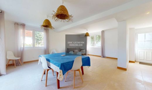 Πολυτελή κατοικία σε Cucq, Pas-de-Calais