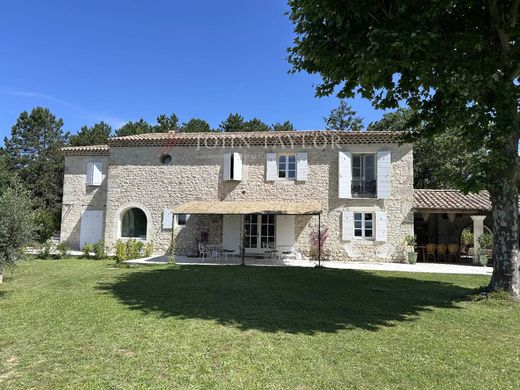 Rural or Farmhouse in Montélimar, Drôme