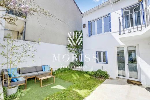 Maison de luxe à Montreuil, Seine-Saint-Denis