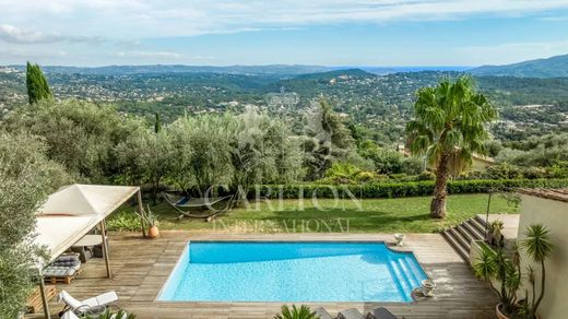 Villa en Le Tignet, Alpes Marítimos