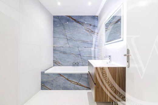 ‏דירה ב  Beausoleil, Alpes-Maritimes