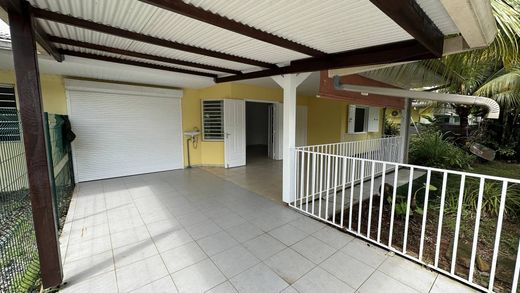 Casa de lujo en Rémire-Montjoly, Arrondissement de Cayenne