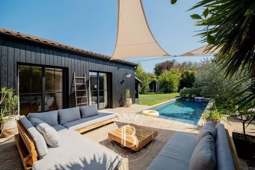 Casa di lusso a Le Bouscat, Gironda