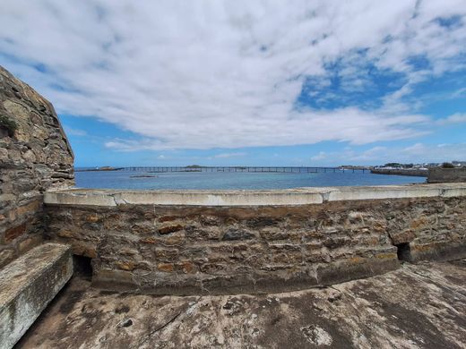 منزل ﻓﻲ Roscoff, Finistère