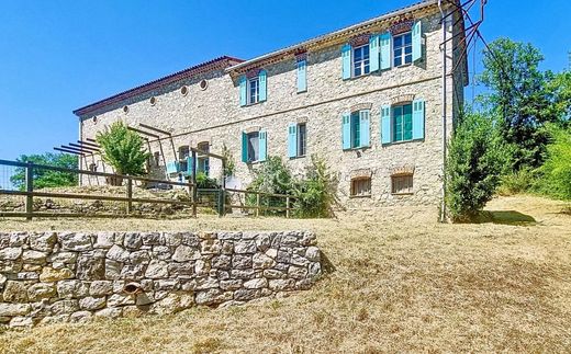 Tourrettes, Varのカントリー風またはファームハウス