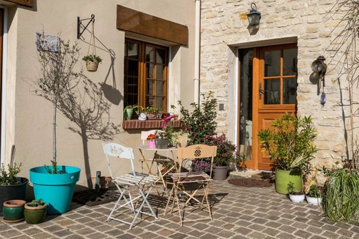 豪宅  Bouafle, Yvelines