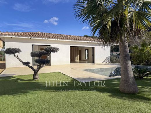 Villa in Sanary-sur-Mer, Var