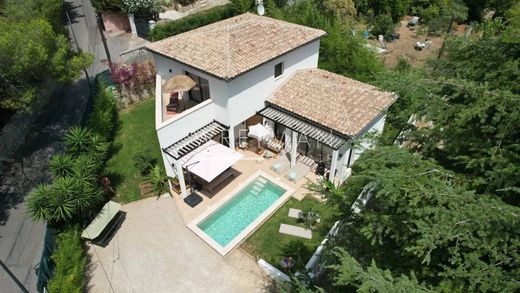 Luxury home in Mougins, Alpes-Maritimes