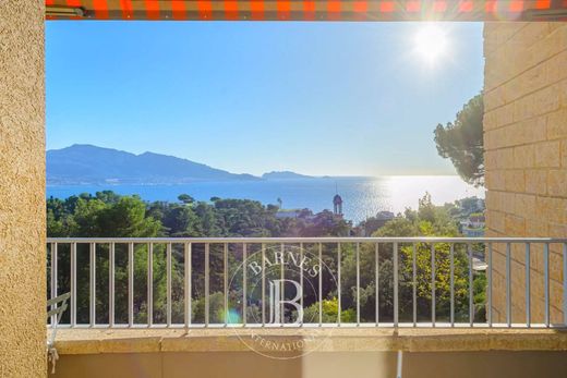 Apartment in Marseille, Bouches-du-Rhône