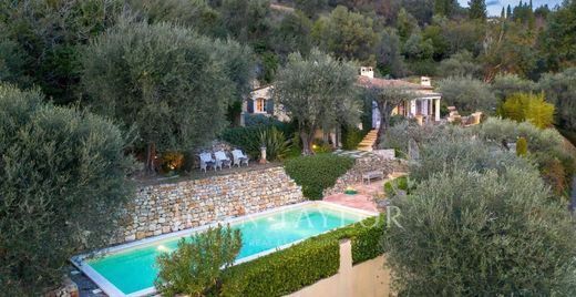 Luxury home in Châteauneuf-Grasse, Alpes-Maritimes