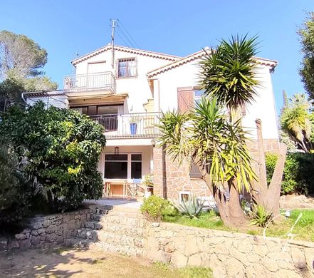 Maison de luxe à Saint-Raphaël, Var