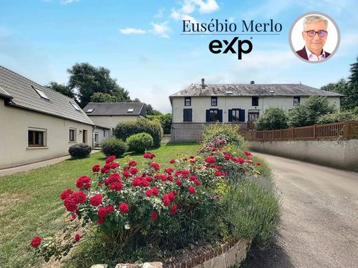 Casa di lusso a Grandvilliers, Oise