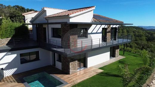 Villa en Les Adrets-de-l'Estérel, Var