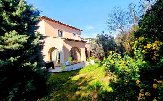 Maison de luxe à Fréjus, Var