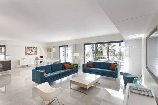 Apartment in Cannes, Alpes-Maritimes