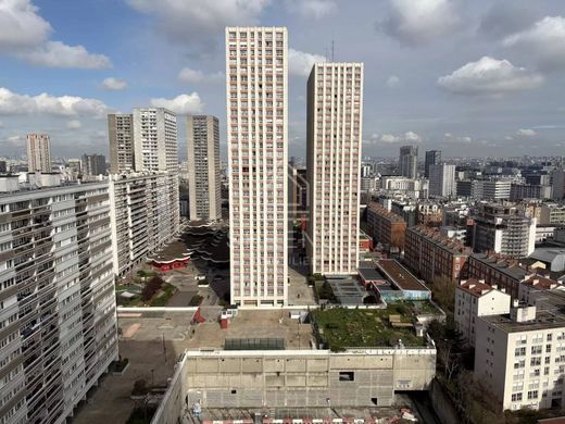 Apartment in Salpêtrière, Butte-aux-Cailles, Croulebarbe, Paris