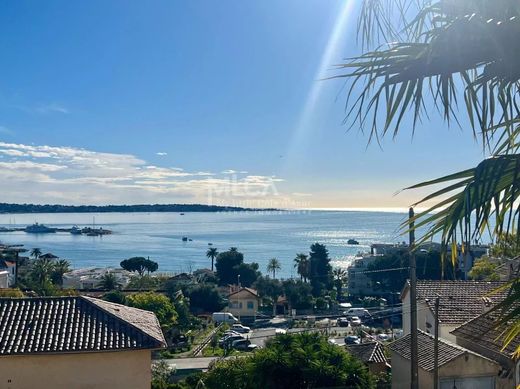 Terrain à Golfe-Juan, Alpes-Maritimes
