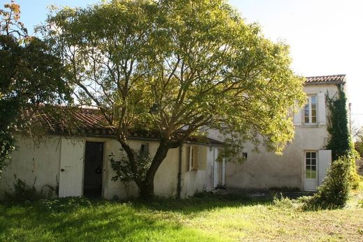 Casa de lujo en Dompierre-sur-Mer, Charenta Marítima