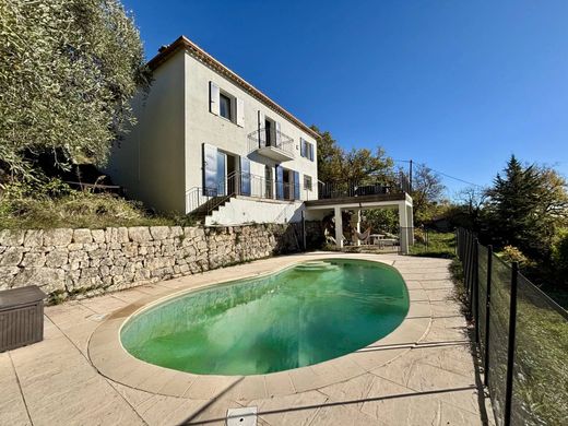 Luxury home in Châteauneuf-Grasse, Alpes-Maritimes