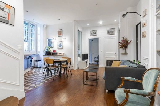 Apartment in Montparnasse, Alésia, Montsouris, Paris