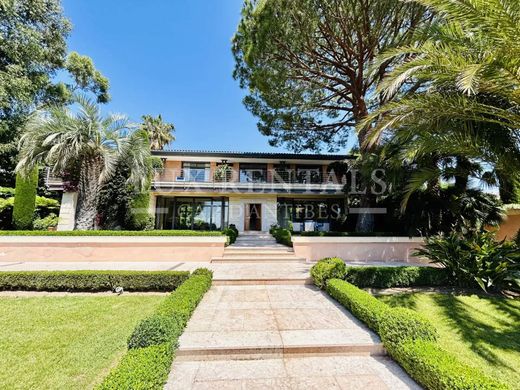 Villa a Antibes, Alpi Marittime