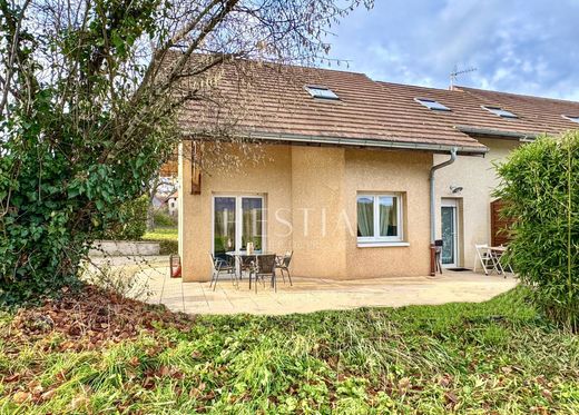 Lüks ev Montagny-les-Lanches, Haute-Savoie