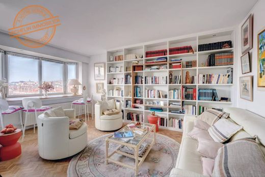 Apartment in Lyon, Rhône