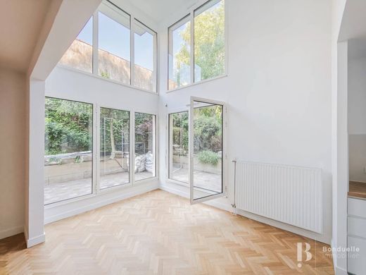 Apartment in Bastille, République, Nation-Alexandre Dumas, Paris