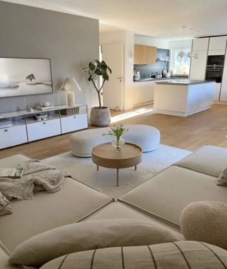 Apartment in Clichy, Hauts-de-Seine