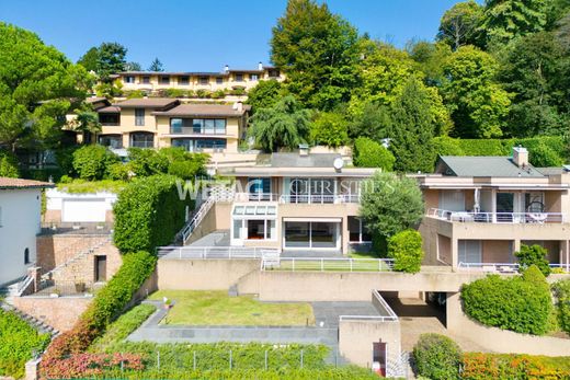 ﻓﻴﻼ ﻓﻲ لوغانو, Lugano