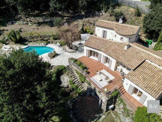 Вилла, Tourrettes-sur-Loup, Alpes-Maritimes