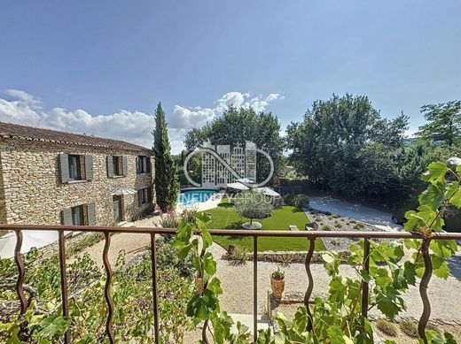 Rural or Farmhouse in Gordes, Vaucluse